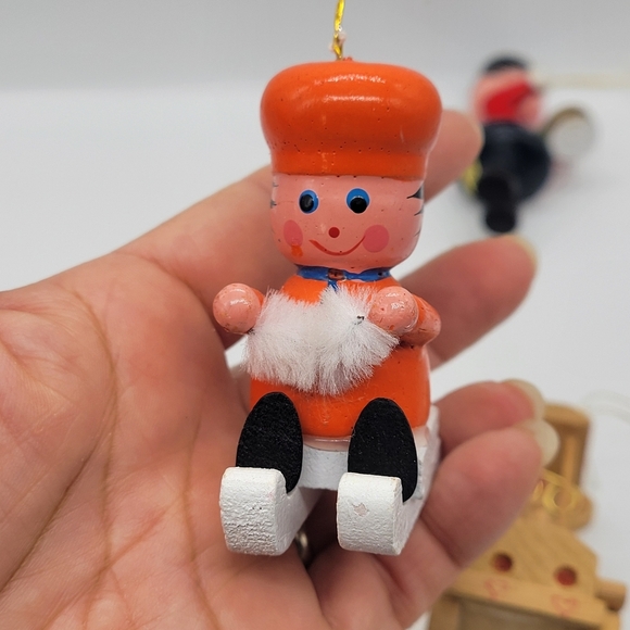 Lot of 4 Christmas Vintage Wood Figurines Made in Taiwan Colorful - Picture 5 of 12